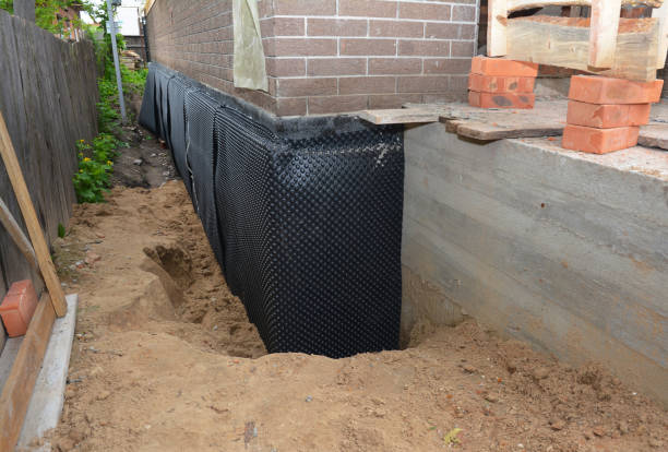Happy homeowners after waterproofing job in Star City